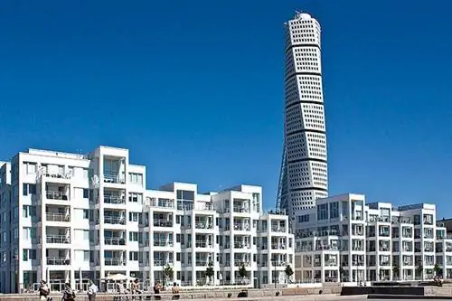 Поворот туловища в Мальмё