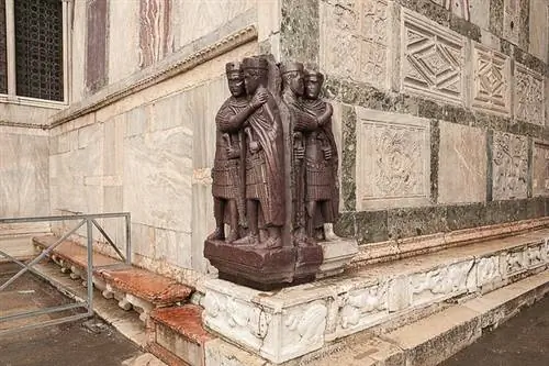 диковинки базилики святого Марка: тетрархи