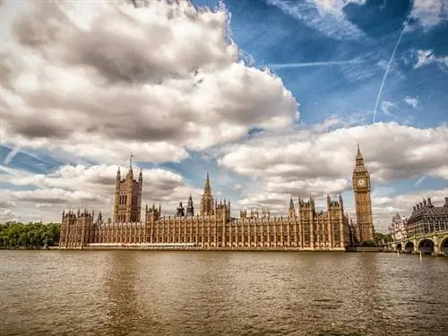 Вестминстерский дворец, дом лондонского парламента