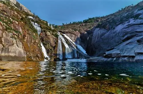 Водопад Эзаро