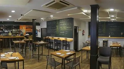 Бар Tradevo в Севилье