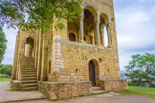 Фасад Санта-Мария-дель-Наранко