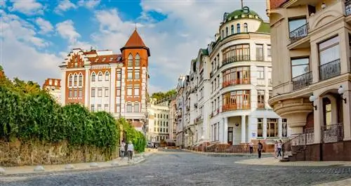 Украинский Монмартр возле Софийского собора в Киеве