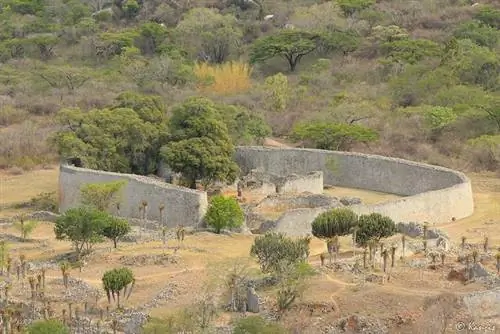 Великий Зимбабве, загадочный имперский город