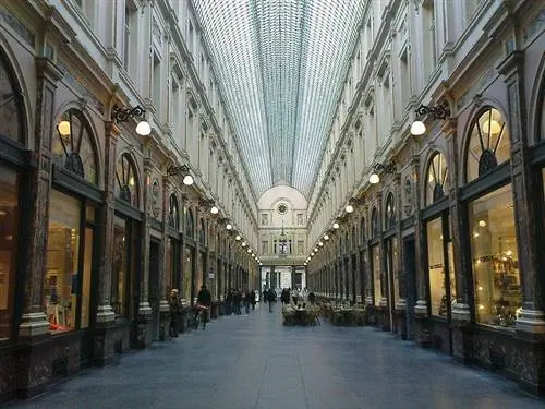 Галерея Saint Hubert в Брюсселе