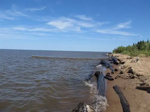 Большое Невольничье озеро