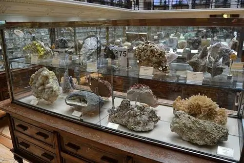 Минералы в музее Geomining