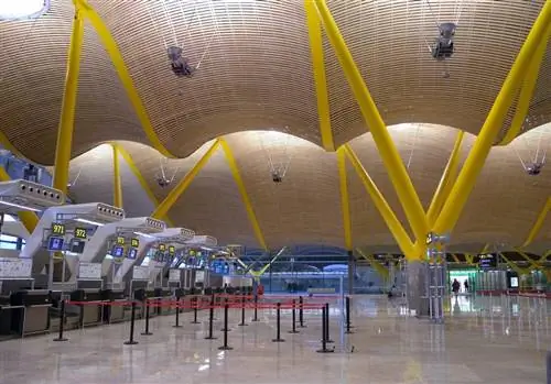 Крупнейшие аэропорты мира