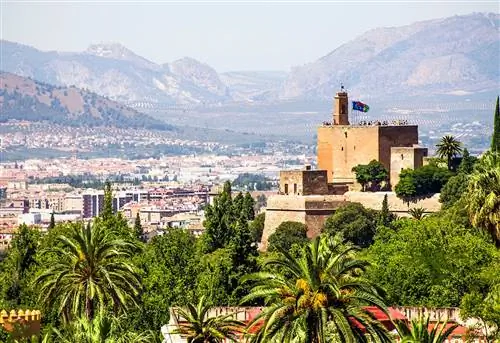 7 вещей, которые следует знать перед посещением Гранады