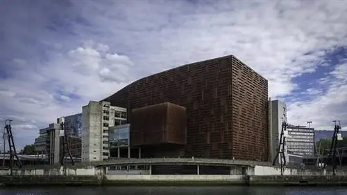 Дворец Эускальдуна в Бильбао