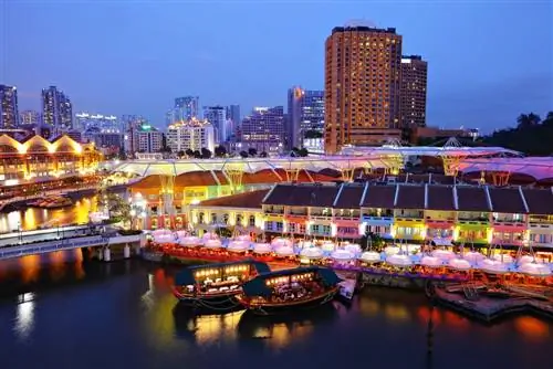 Clarke Quay, посещаем развлекательную зону Сингапура