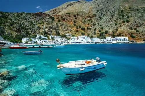 Лутро на острове Крит Лутро на острове Крит