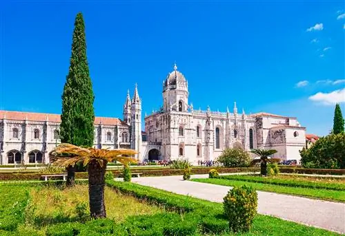 Монастырь Жеронимуш в Лиссабоне