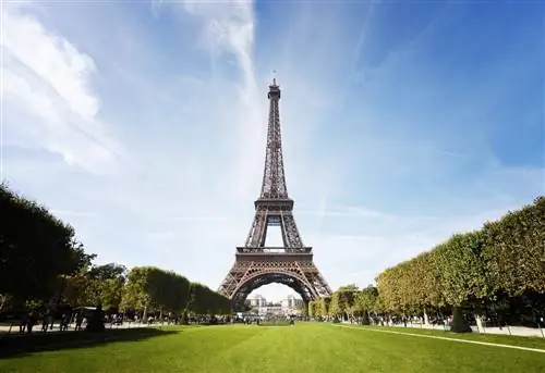 Париж Эйфелева башня