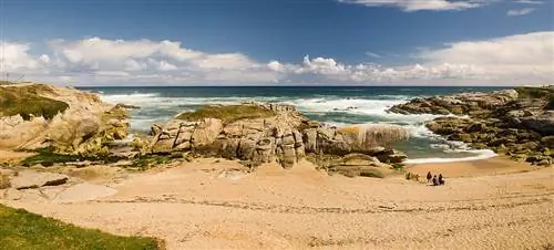 Пляж Рил в Буреле, Марина Лусенсе