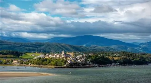 Кастрополь в Астурии