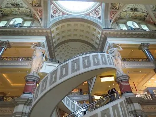 Дворец Цезарь в Лас-Вегасе