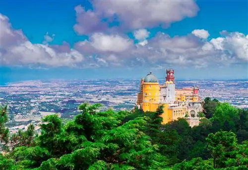 Дворец Пена в Синтре