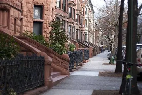 Бруклинская улица в Нью-Йорке