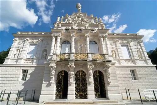 Фасад дворца Линдерхоф