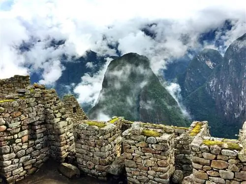 Вид на Мачу-Пикчу