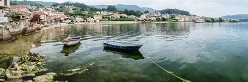 Вид на Комбарро