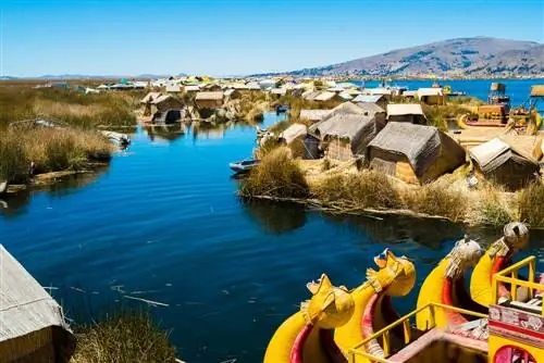 Острова Урос