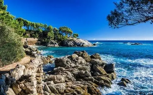 Прибрежная тропа в Плайя де Аро