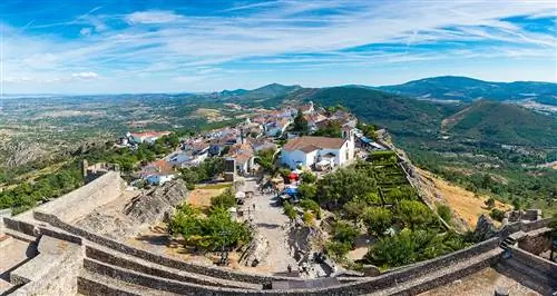 Марвао - один из самых красивых городов Португалии.