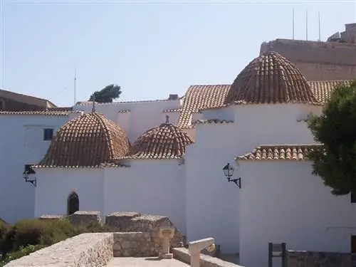 Церковь Санто-Доминго в Дальт-Вила