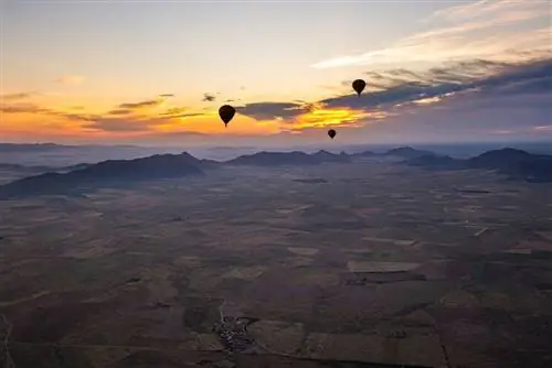 Воздушные шары над Атласом