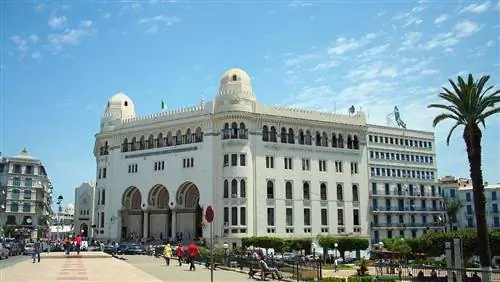 Plaza Grande Poste в Алжире