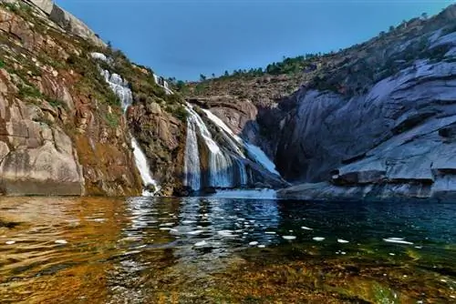 Водопад Эзаро
