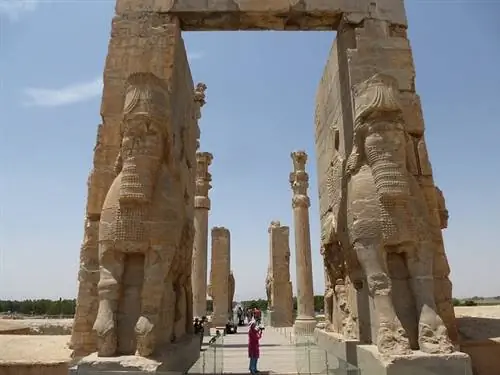 Персепольские ворота народов