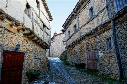 Калатаньясор-стрит