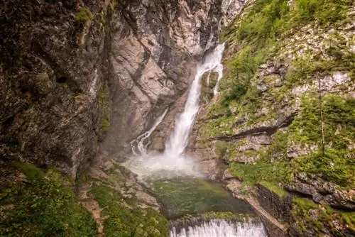 Славянский водопад