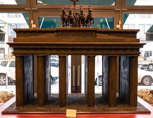 Брндебургские ворота в шоколаде от Fassbender & Rausch