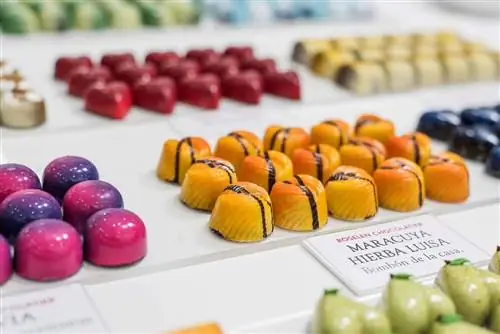 Продукция Roselen Chocolatier, одного из лучших шоколадных магазинов в мире.