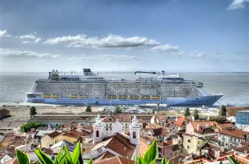 Круиз в порту