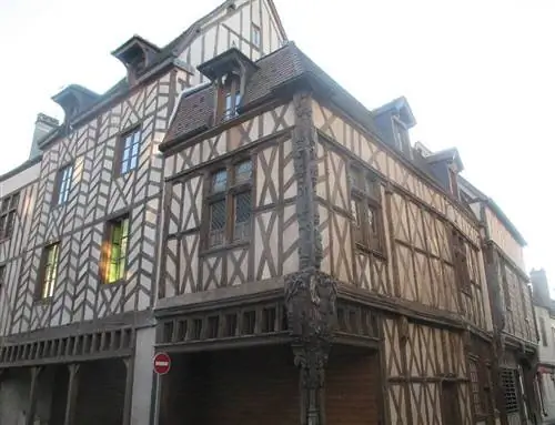 Дом Авраама в Сансе