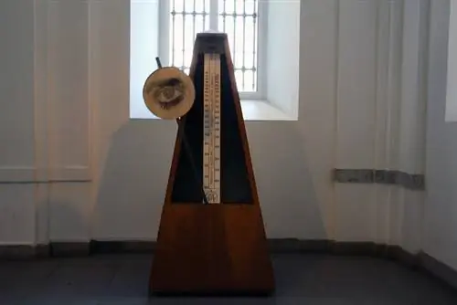 Неразрушимый предмет Ман Рэя