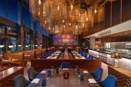 Хотите знать, как поговорить с детьми о расизме? Заселяйтесь в этот отель во Флориде