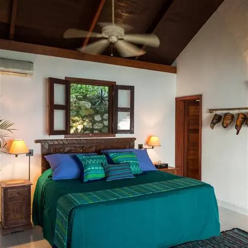 Ла-Ланча-Гватемала_03-Ла-Ланча-Комната