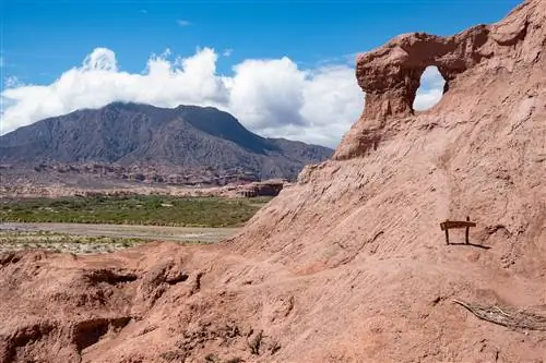 02_02_MagicalS altaArgentina__DesertLandscapes_shutterstock_1423412150