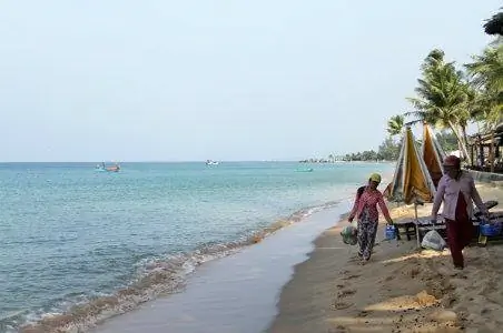 Прогулка по пляжу