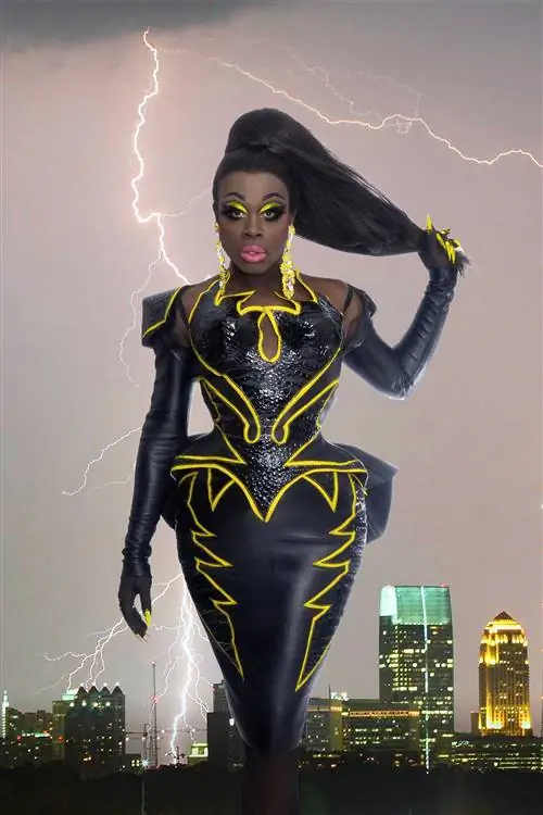 Драг-королевы в карантине-11