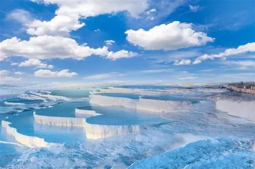 20 самых эпических водоемов в мире и как их лучше всего исследовать