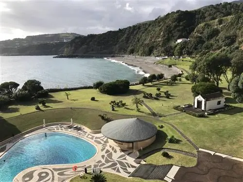 Европа может быть закрыта, но я недавно занимался подводным плаванием в Португалии