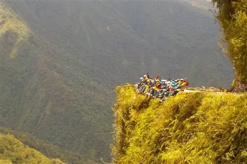 Гонка по Боливийской дороге смерти показала мне, как она получила свое название