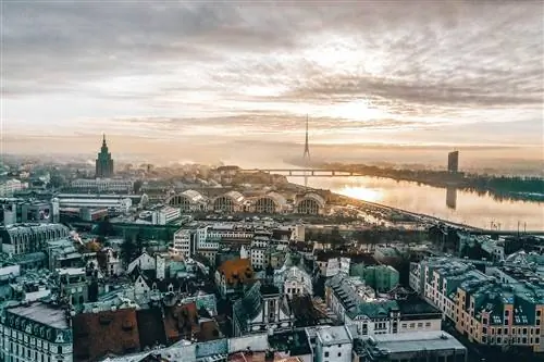 Как Рига научилась любить свои заброшенные индустриальные пространства